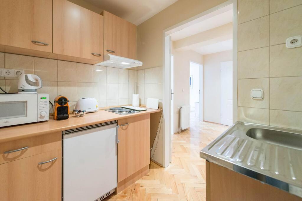 Venus - Renate Apartament